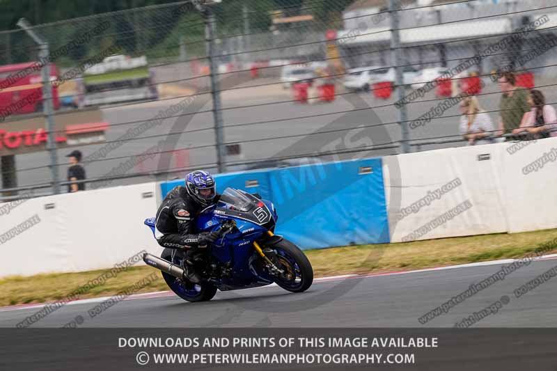 donington no limits trackday;donington park photographs;donington trackday photographs;no limits trackdays;peter wileman photography;trackday digital images;trackday photos